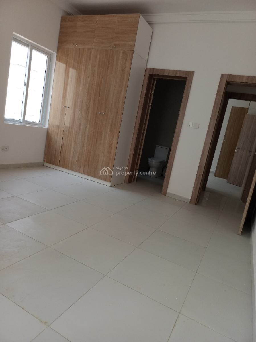 Fully Serviced 3 Bedroom Flat with 24 Hours Light, Northern Foreshore Estate, Lekki, Lagos, Flat / Apartment for Sale