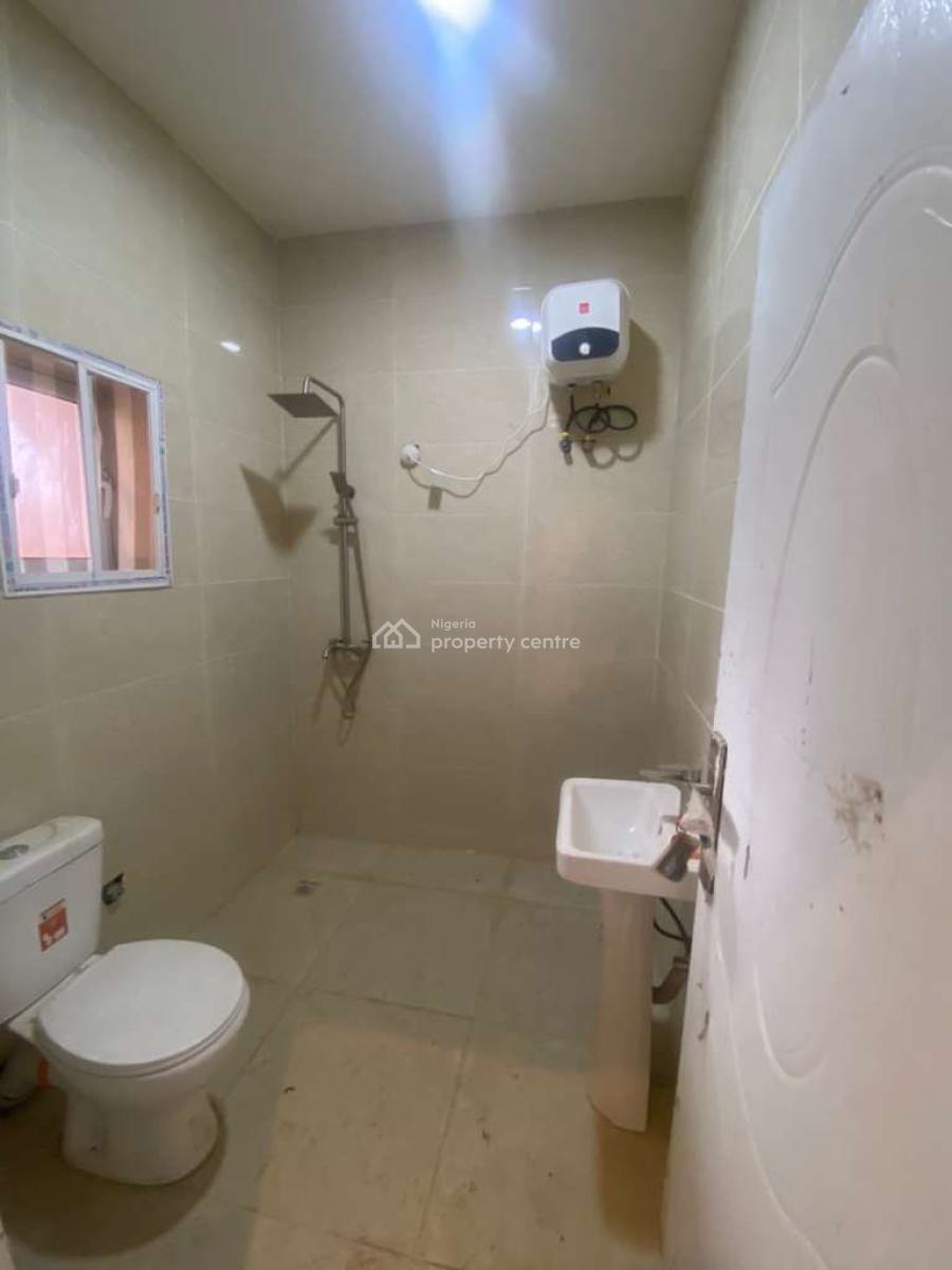 4 Bedroom Terrace Duplex with Bq with a 1 Bedroom Apartment, Guzape District, Abuja, Terraced Duplex for Rent