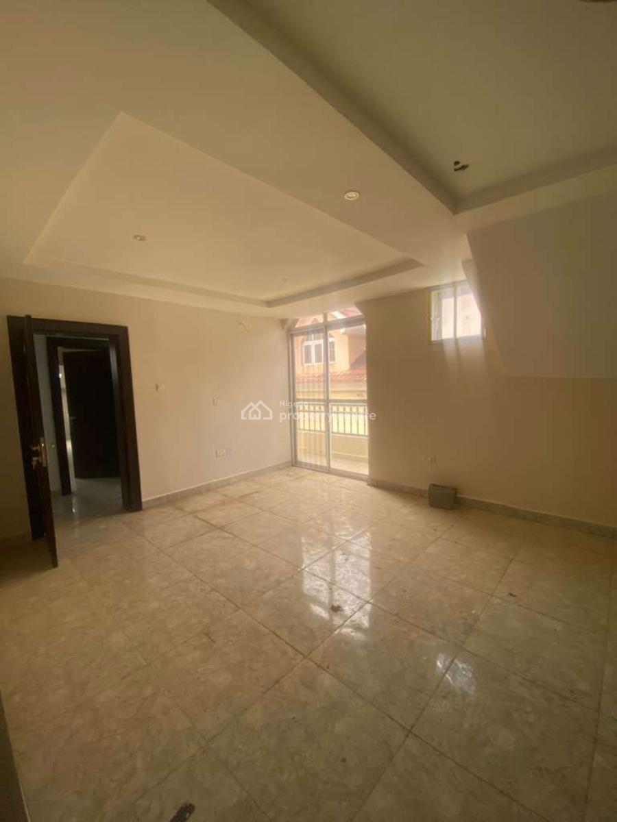 4 Bedroom Terrace Duplex with Bq with a 1 Bedroom Apartment, Guzape District, Abuja, Terraced Duplex for Rent