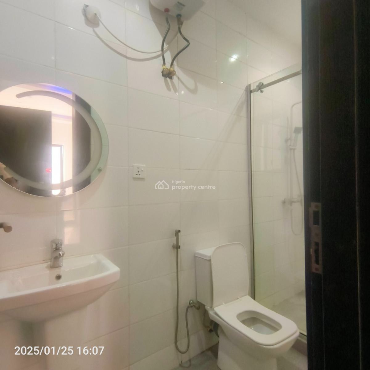 Luxury Build Mini Flat with Premium Finishing, Agungi, Lekki, Lagos, Mini Flat (room and Parlour) for Rent