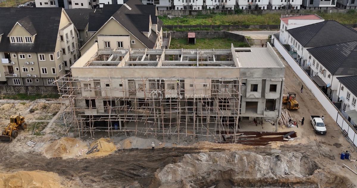 Highly Sophisticated 3 Bedroom Maisonette with Bq, Osapa, Lekki, Lagos, Flat / Apartment for Sale