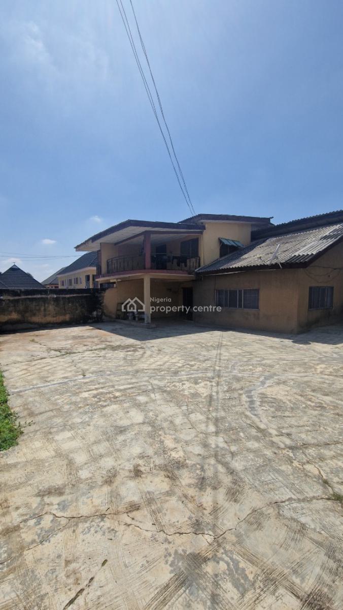 4 & 5 Semi Detached Duplexes with a Room and Parlour Self Contained Bq, Behind Ashi-bodija Baptist College, Ibadan, Oyo, Semi-detached Duplex for Sale