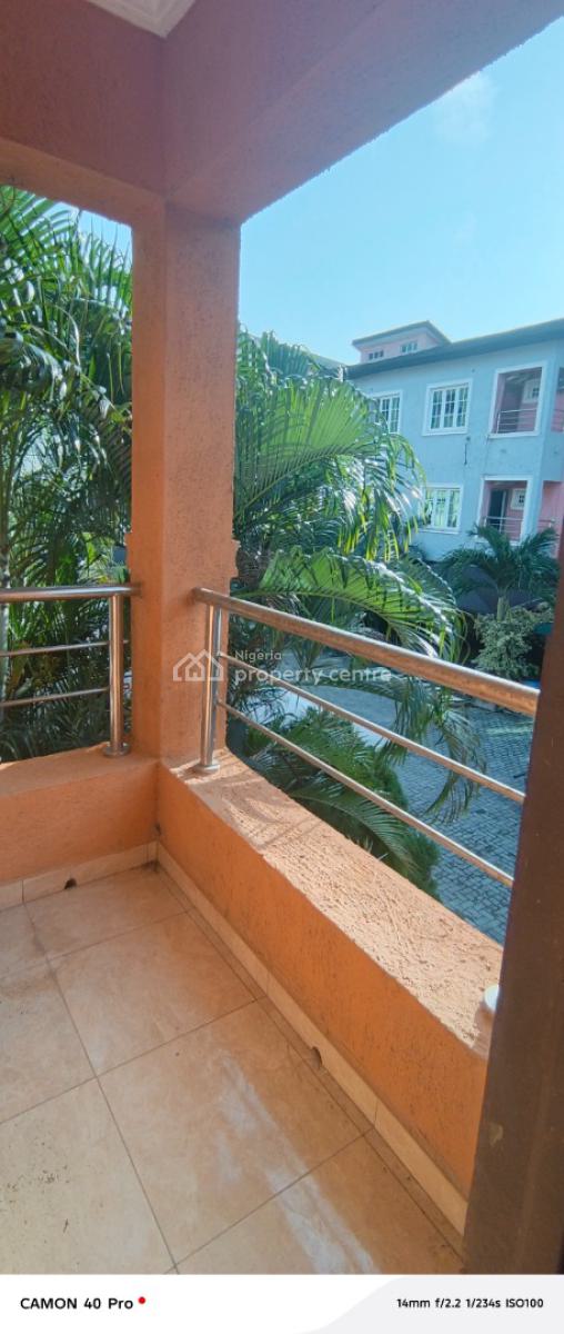 Standard Clean Mini Flat Upstairs in a Service Estate, Paradise Estate Off Chevron Drive, Lekki, Lagos, Mini Flat (room and Parlour) for Rent