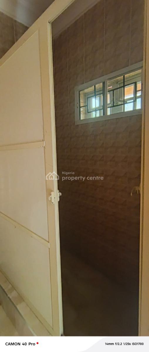 Standard Clean Mini Flat Upstairs in a Service Estate, Paradise Estate Off Chevron Drive, Lekki, Lagos, Mini Flat (room and Parlour) for Rent