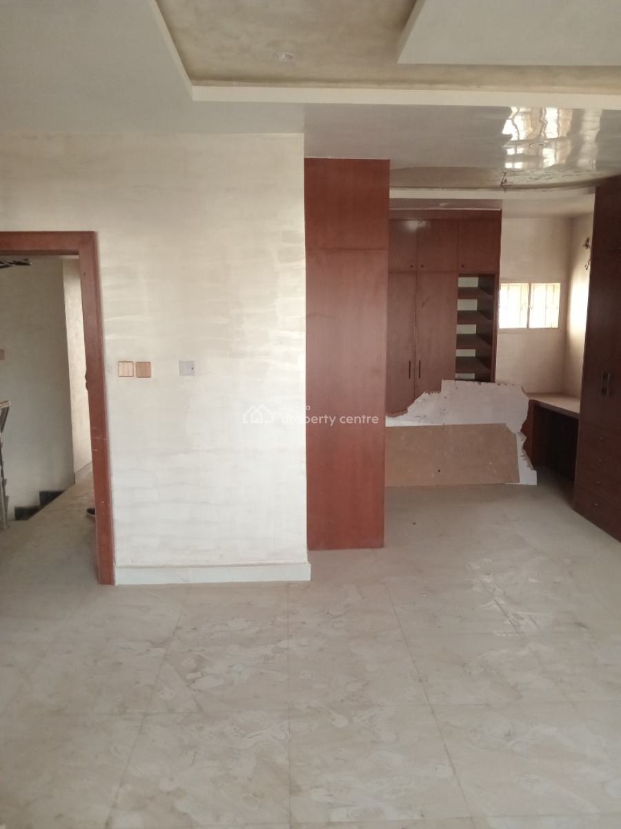 a Well Built Serviced 4-bedroom Terrace Duplex + 1 Bq, Wuye, Abuja, Terraced Duplex for Rent