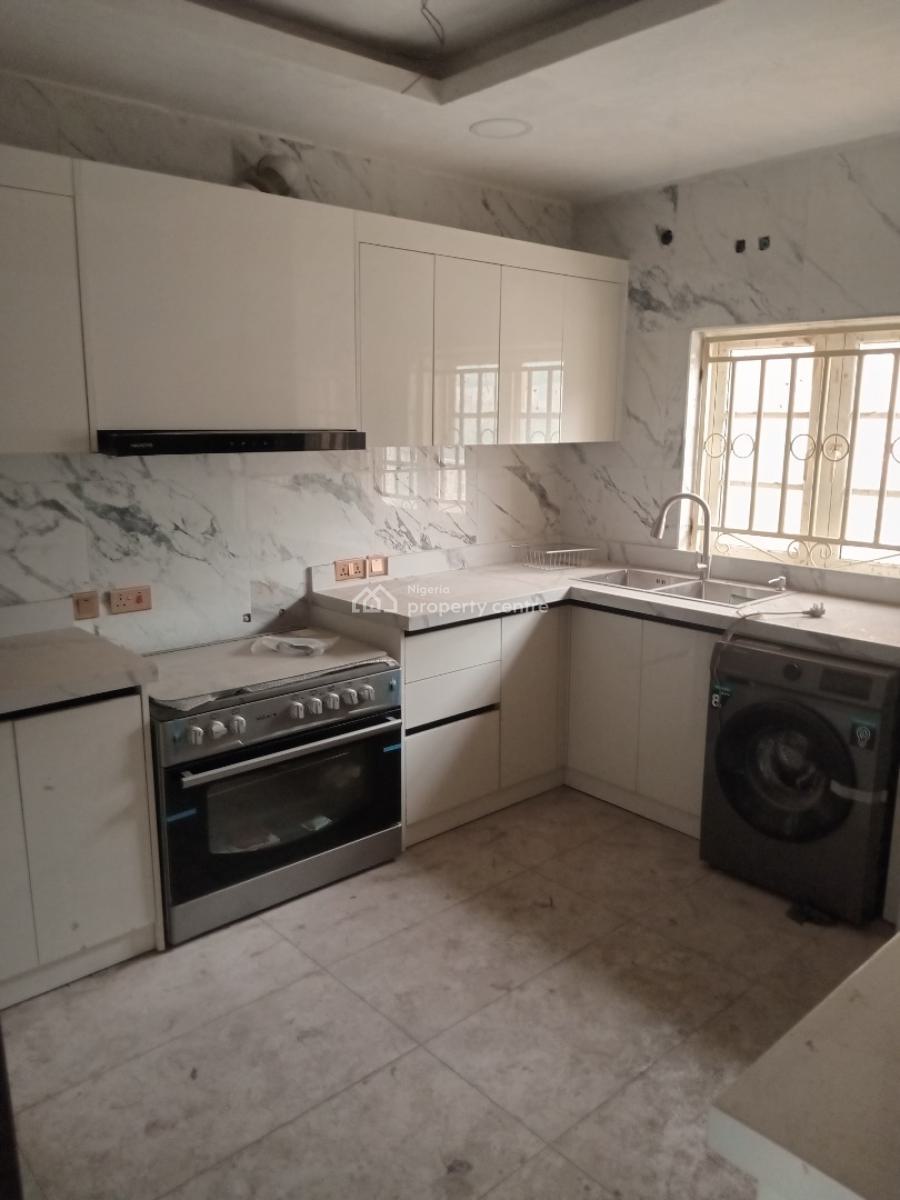 a Well Built Serviced 4-bedroom Terrace Duplex + 1 Bq, Wuye, Abuja, Terraced Duplex for Rent