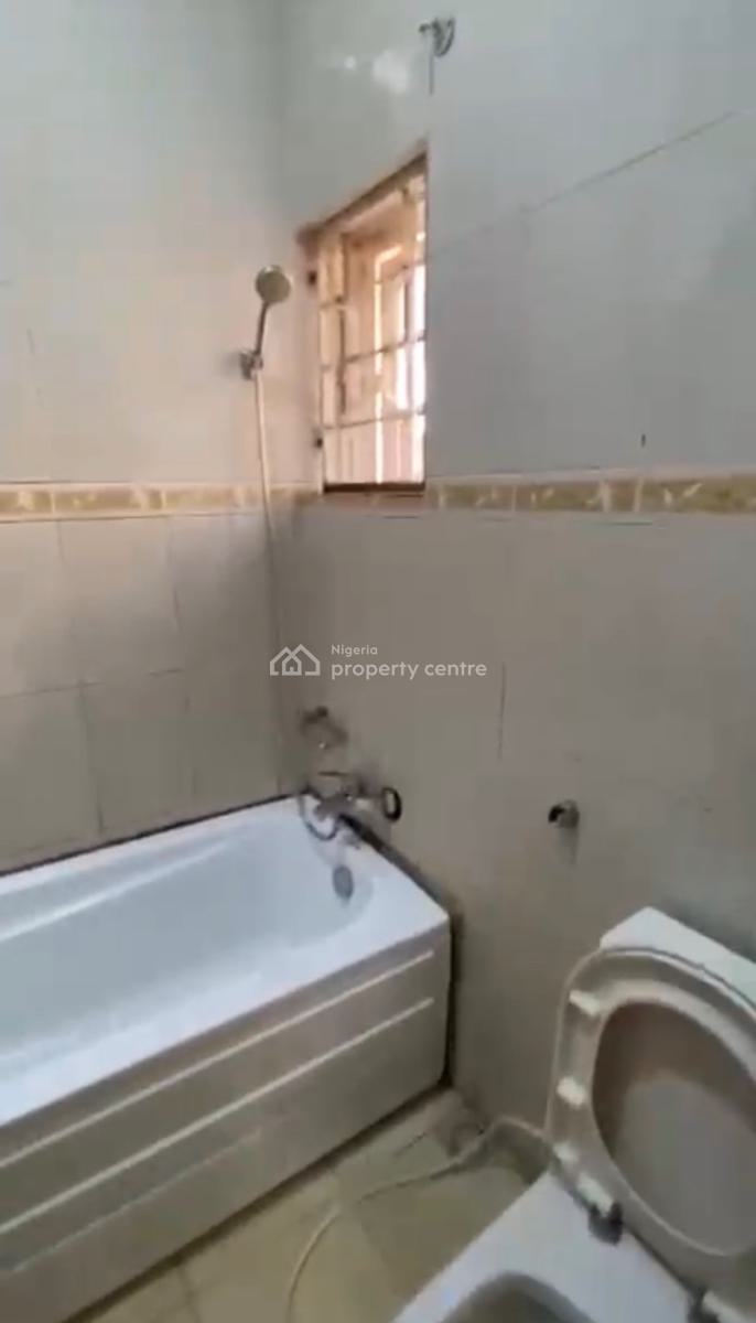 Spacious 3 Bedrooms Flat, Wuye, Abuja, Flat / Apartment for Rent