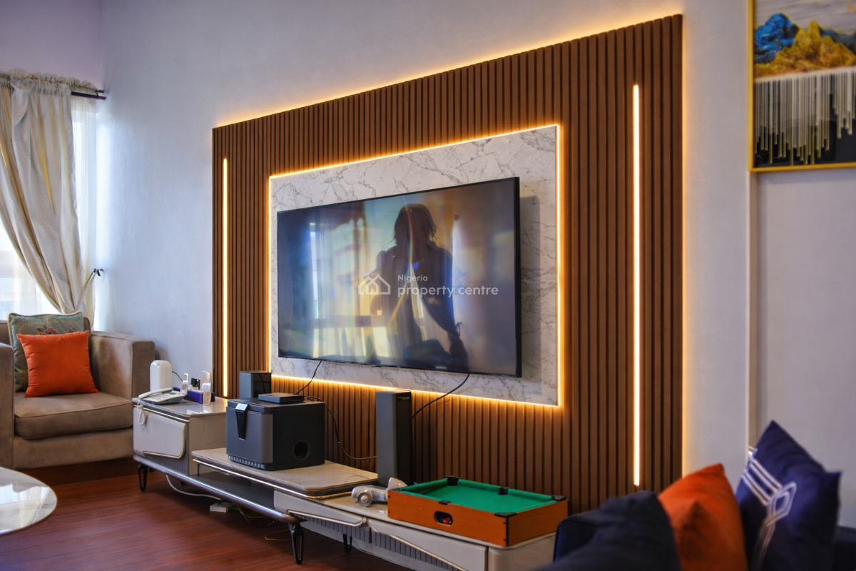 Luxury 2 Bedroom Flat, Off Admiralty Way Besides Ebeano Supermarket, Lekki Phase 1, Lekki, Lagos, Flat / Apartment for Rent