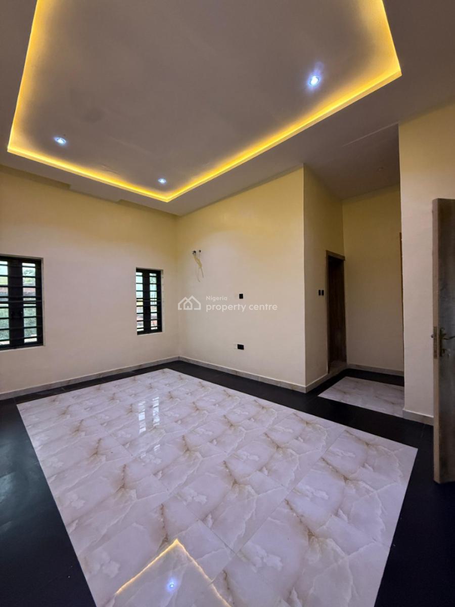 4 Bedrooms Terrace Penthouse with an Attached Room Bq and Pool, Engr. Lere Adigun Gra, Basorun, Ibadan, Oyo, Terraced Duplex for Sale