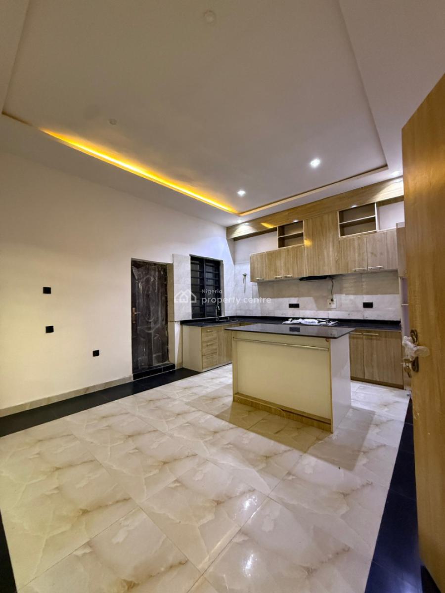 4 Bedrooms Terrace Penthouse with an Attached Room Bq and Pool, Engr. Lere Adigun Gra, Basorun, Ibadan, Oyo, Terraced Duplex for Sale