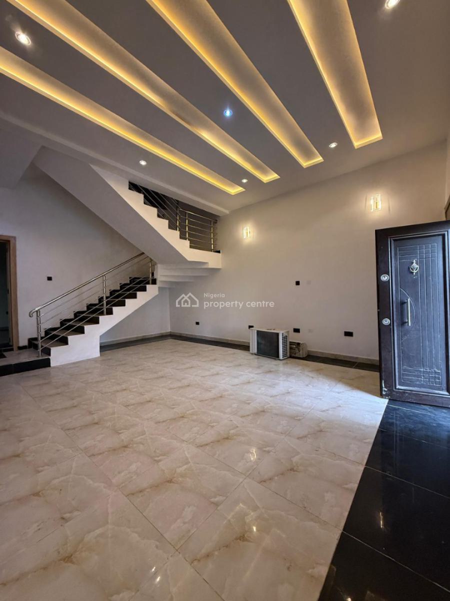4 Bedrooms Terrace Penthouse with an Attached Room Bq and Pool, Engr. Lere Adigun Gra, Basorun, Ibadan, Oyo, Terraced Duplex for Sale