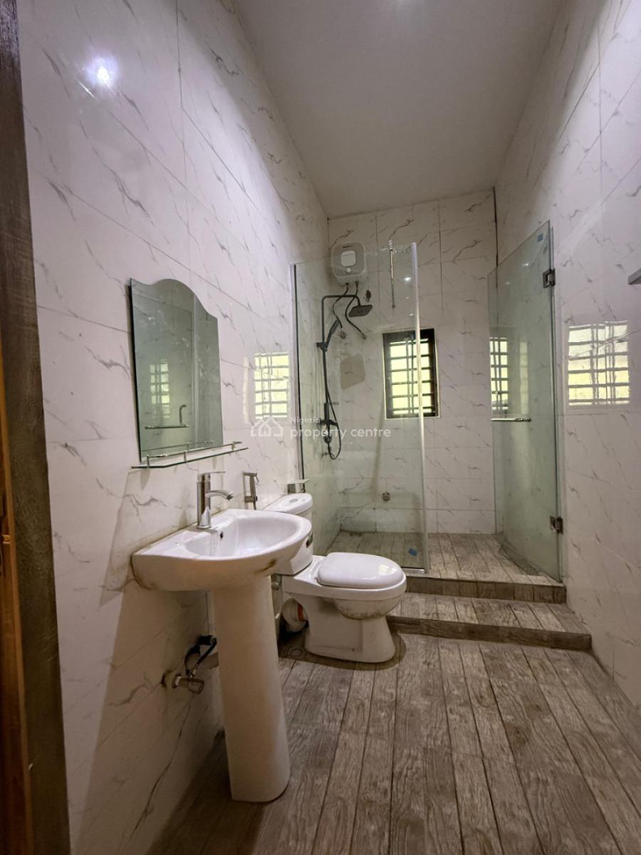 4 Bedrooms Terrace Penthouse with an Attached Room Bq and Pool, Engr. Lere Adigun Gra, Basorun, Ibadan, Oyo, Terraced Duplex for Sale