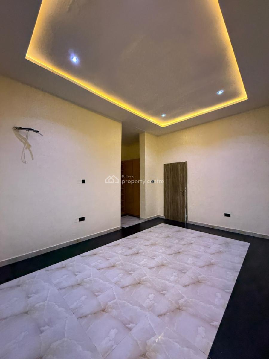 4 Bedrooms Terrace Penthouse with an Attached Room Bq and Pool, Engr. Lere Adigun Gra, Basorun, Ibadan, Oyo, Terraced Duplex for Sale