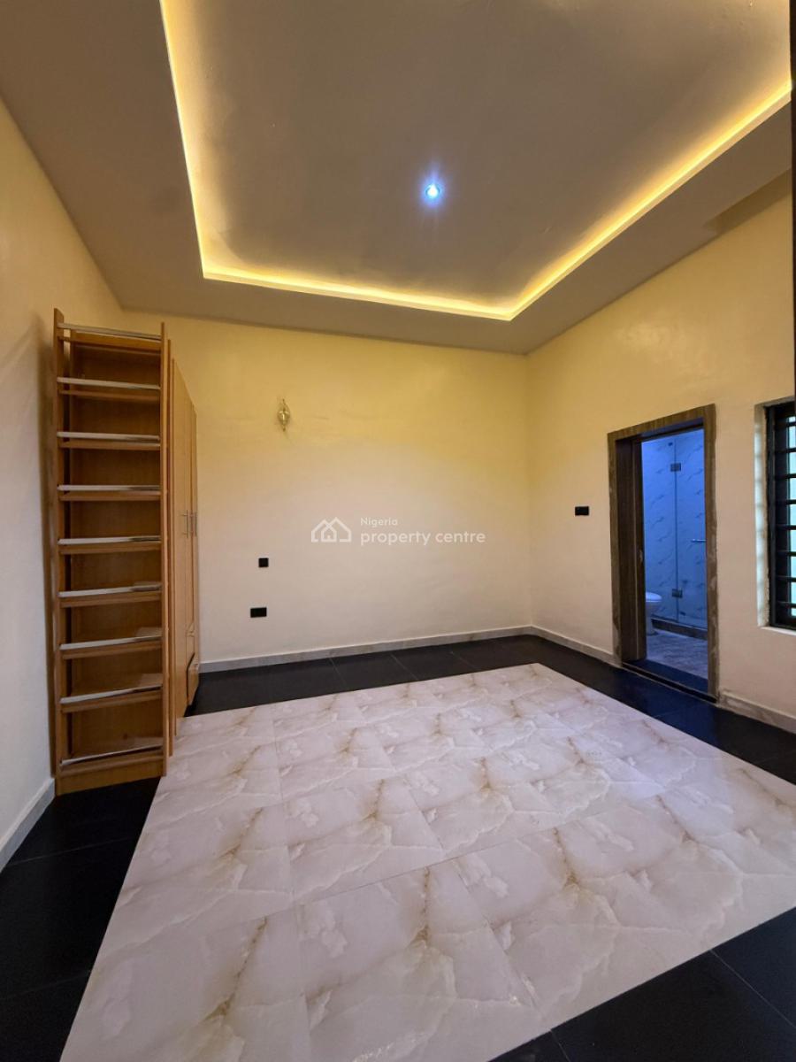 4 Bedrooms Terrace Penthouse with an Attached Room Bq and Pool, Engr. Lere Adigun Gra, Basorun, Ibadan, Oyo, Terraced Duplex for Sale