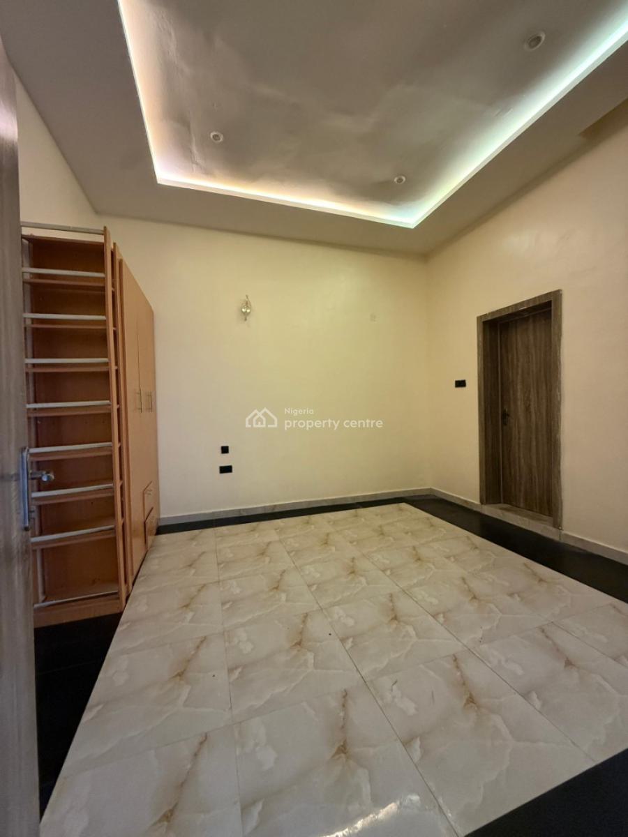 4 Bedrooms Terrace Penthouse with an Attached Room Bq and Pool, Engr. Lere Adigun Gra, Basorun, Ibadan, Oyo, Terraced Duplex for Sale