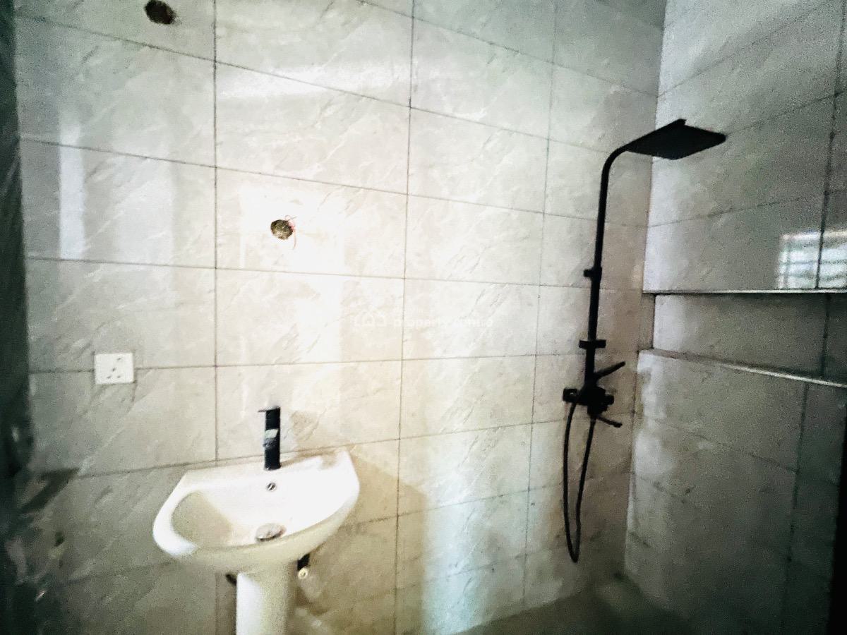 Fully Serviced 2 Bedrooms Apartments with Bq, Ologolo, Lekki, Lagos, Block of Flats for Sale