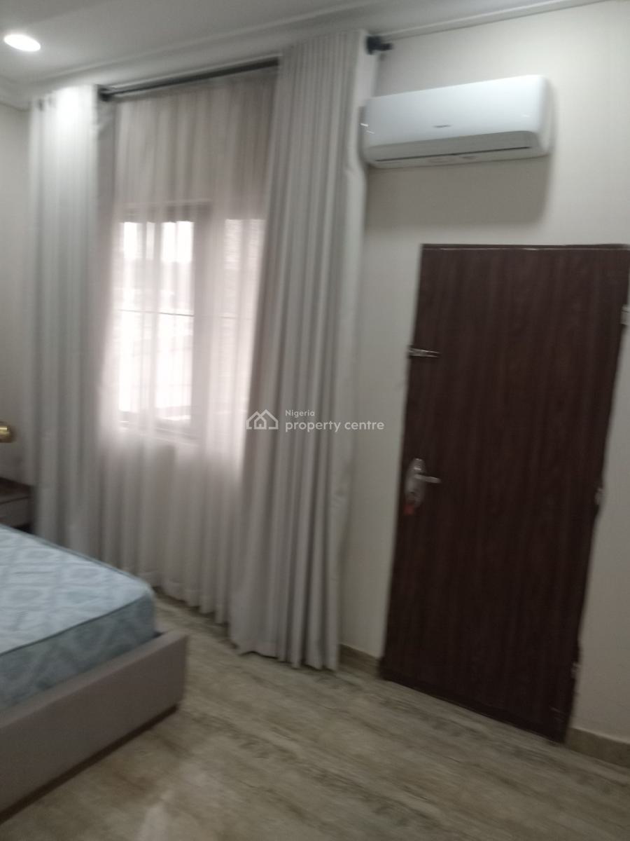 a Very Good Furnished & Serviced 2 Bedroom Flat + 1 Bq, After Coza Church, Guzape District, Abuja, Flat / Apartment for Rent