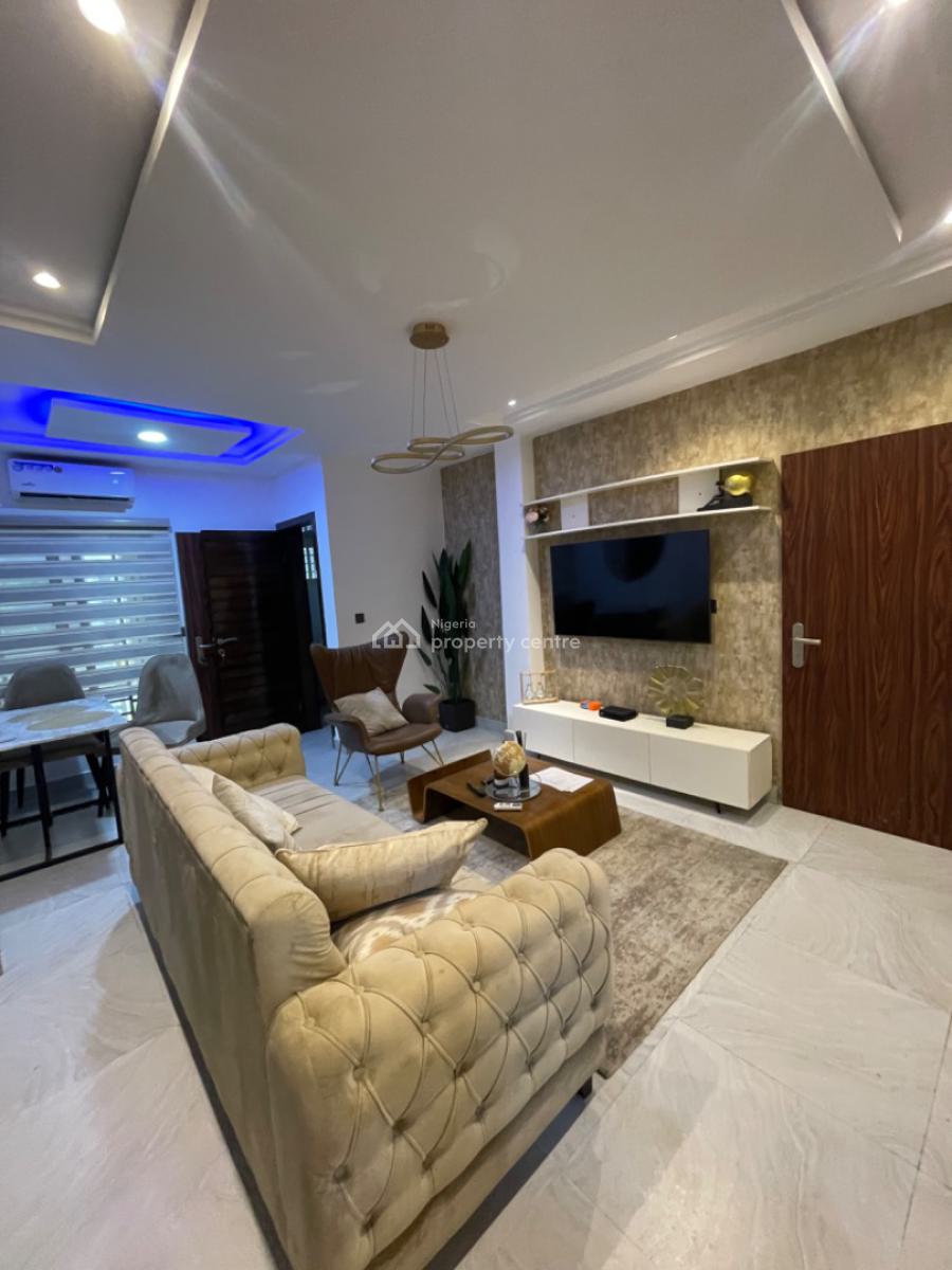 Serviced 2 Bedrooms Apartment, Lekki Phase 1, Lekki, Lagos, Flat / Apartment for Rent
