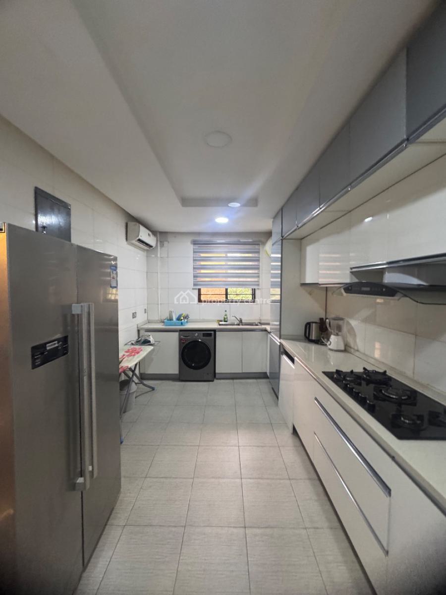 2 Bedroom Apartments, Banana Island Road, Ikoyi, Lagos, Flat / Apartment for Sale
