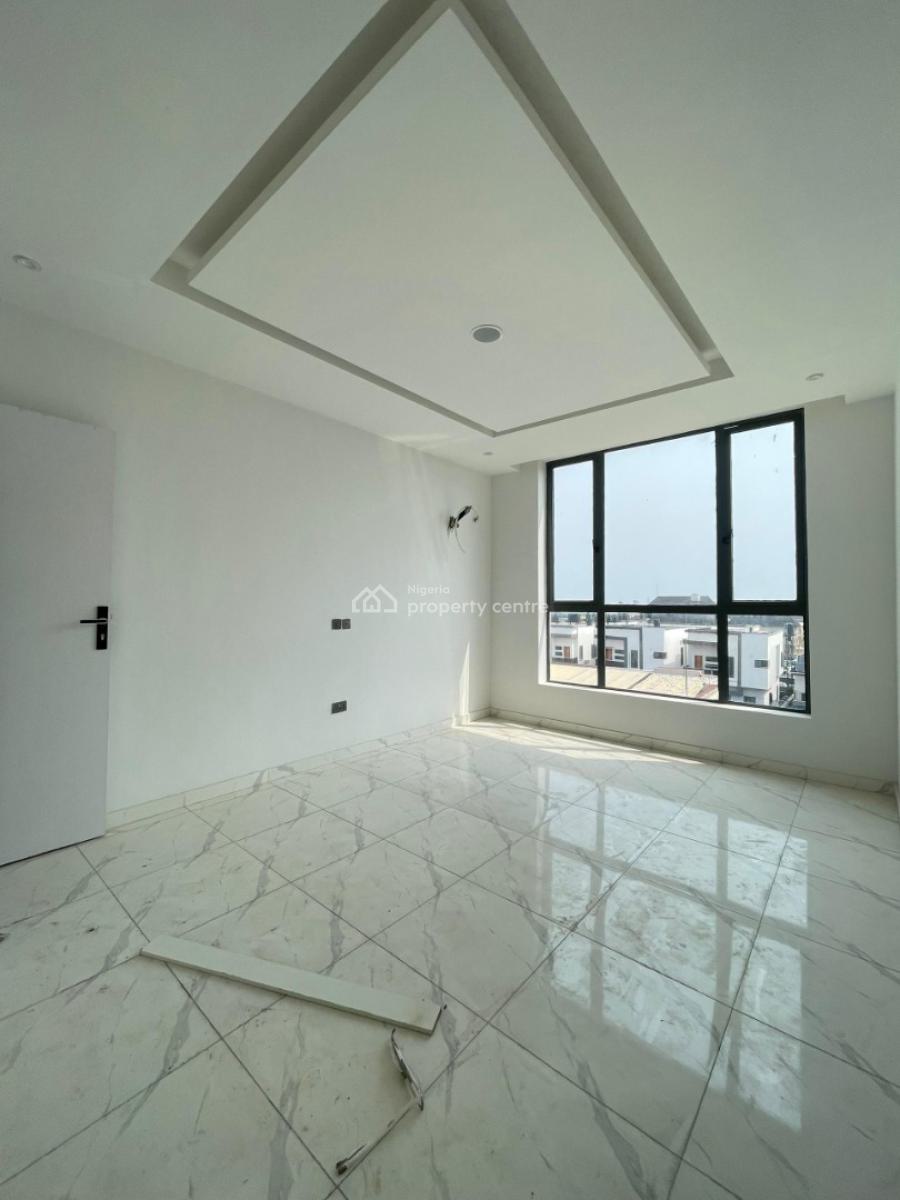 2bedroom Apartment in Agungi Lekki Lagos, Agungi, Lekki, Lagos, Block of Flats for Sale