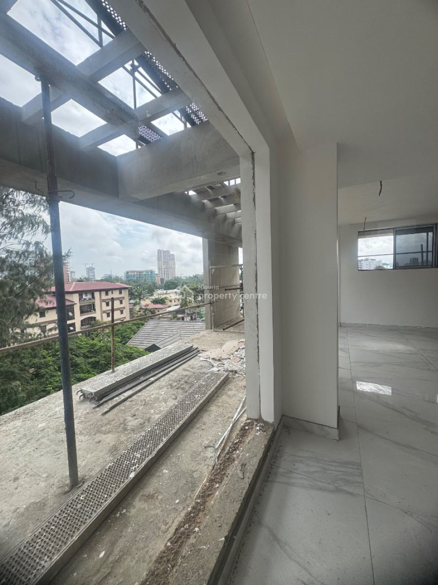 4 Bedroom Apartments (maisonette), Off Bourdillon Road, Ikoyi, Lagos, Flat / Apartment for Sale