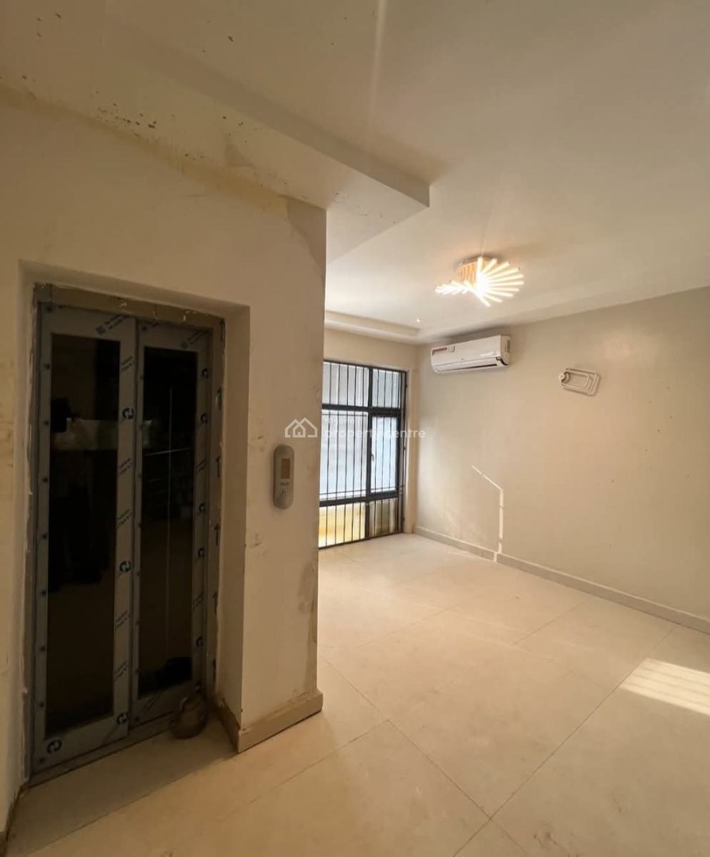 Exquisite Four (4) Bedroom Terrace Duplex with a Bq, Guzape District, Abuja, Terraced Duplex for Rent