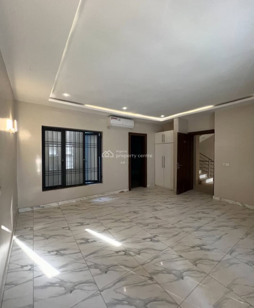 Exquisite Four (4) Bedroom Terrace Duplex with a Bq, Guzape District, Abuja, Terraced Duplex for Rent