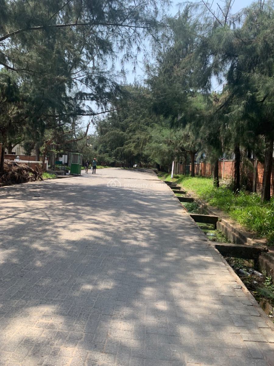 Fantastic Lovely Furnished 5 Bedrooms Detached House + a Room Bq, Megamond Estate, Lekki County Estate, Ikota, Lekki, Lagos, Detached Duplex for Sale