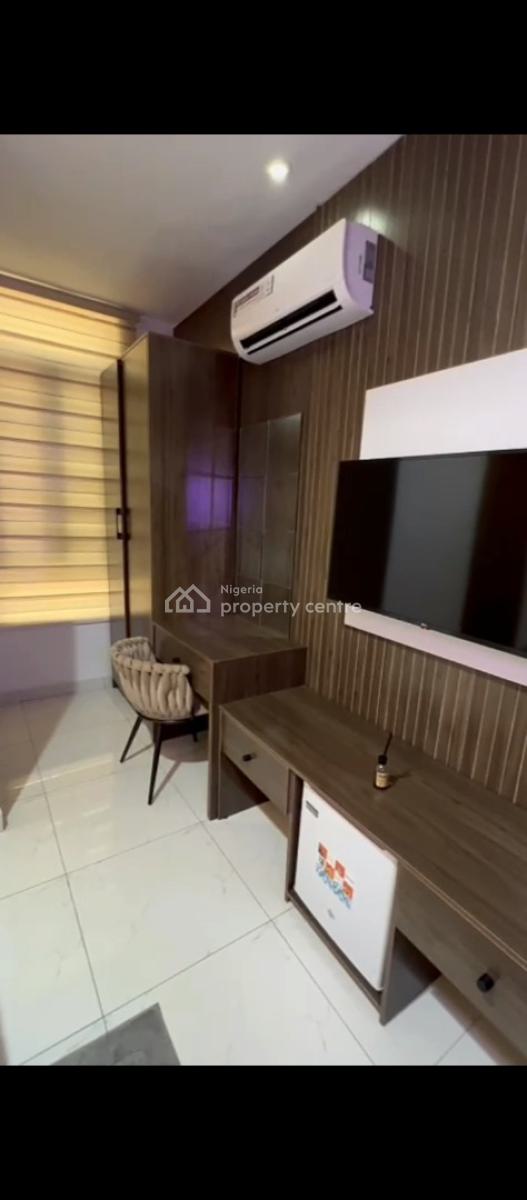 Haap Extreme - Nicely Furnished 3 Bedroom Apartment, Osapa, Lekki, Lagos, Flat / Apartment Short Let