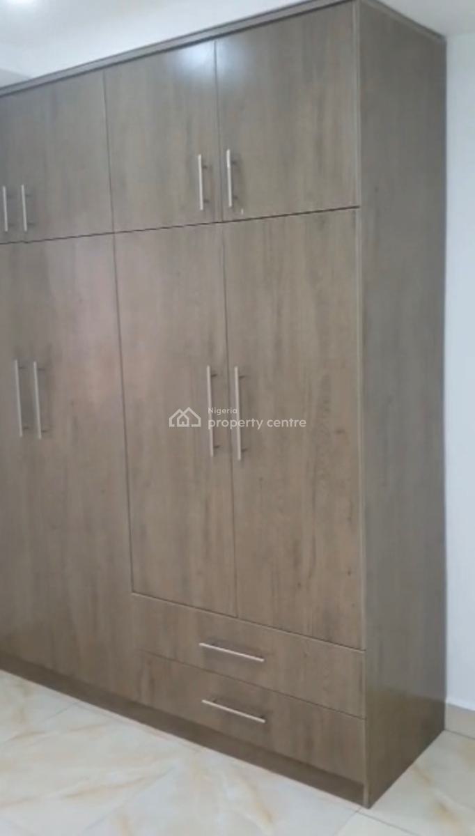 Very Clean 1 Bedroom Flat, Wuse 2, Abuja, Flat / Apartment for Rent