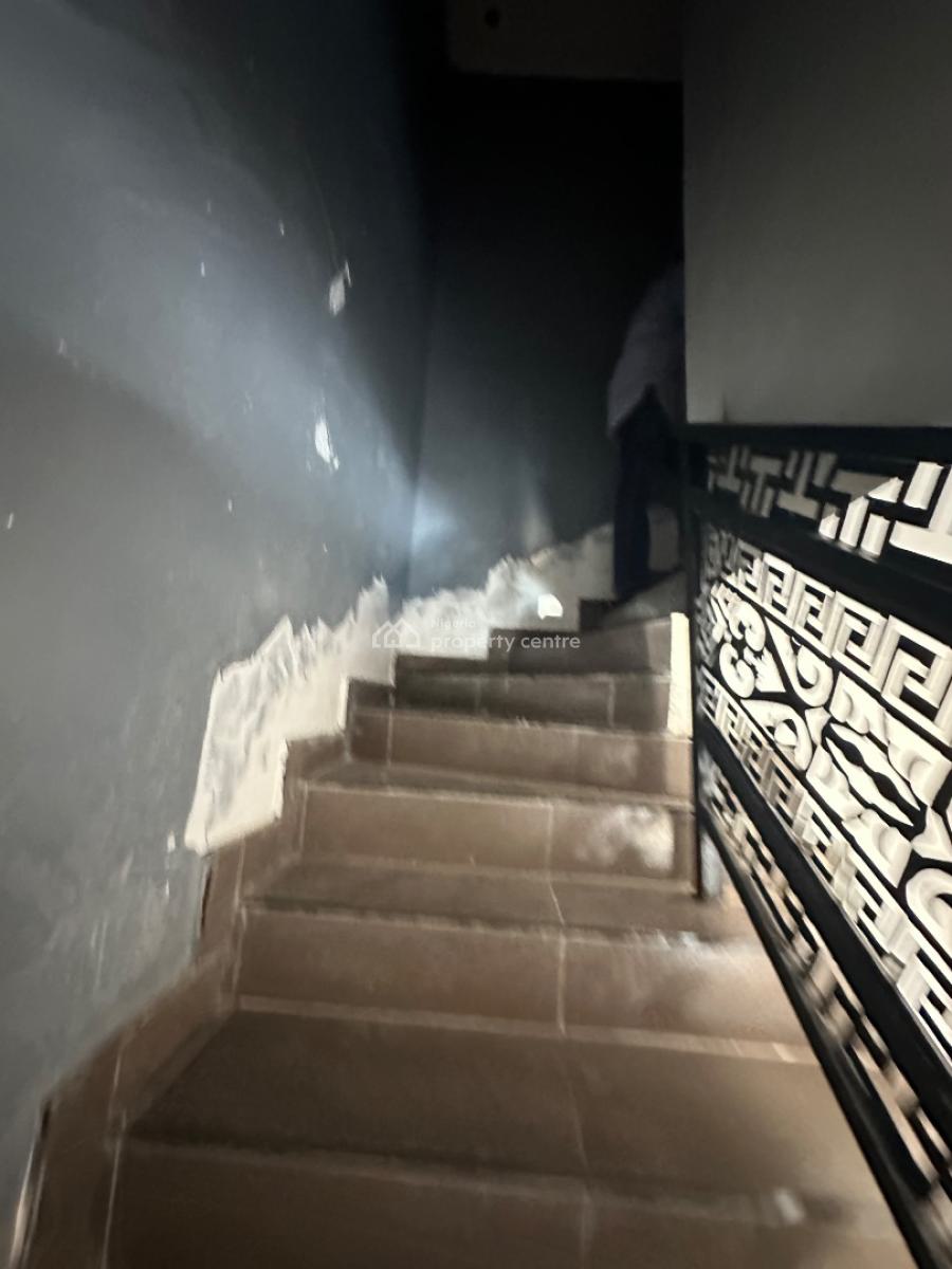 Luxury Smart Brand New 3 Bedroom Duplex, By Nzimaye Hospital, Idu Industrial, Abuja, Terraced Duplex for Sale