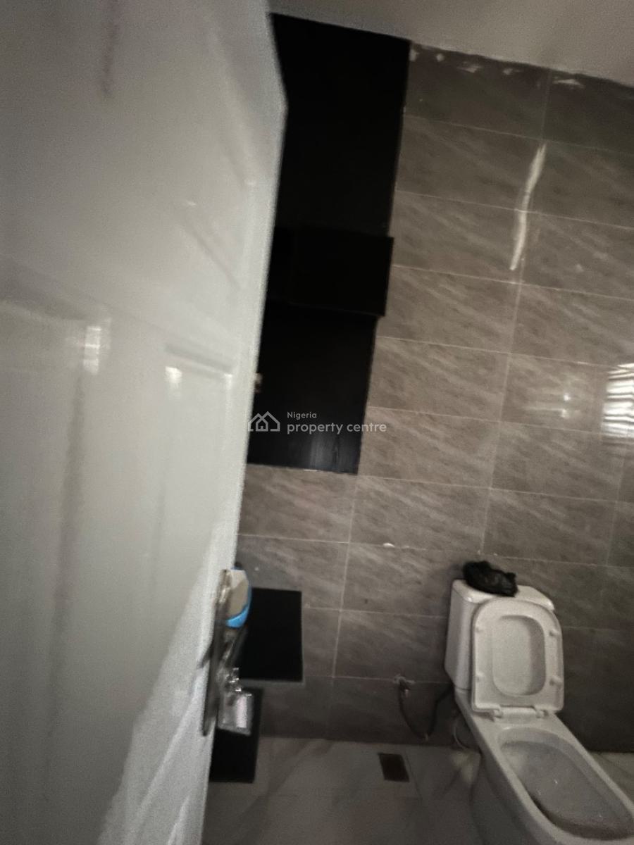 Luxury Smart Brand New 3 Bedroom Duplex, By Nzimaye Hospital, Idu Industrial, Abuja, Terraced Duplex for Sale