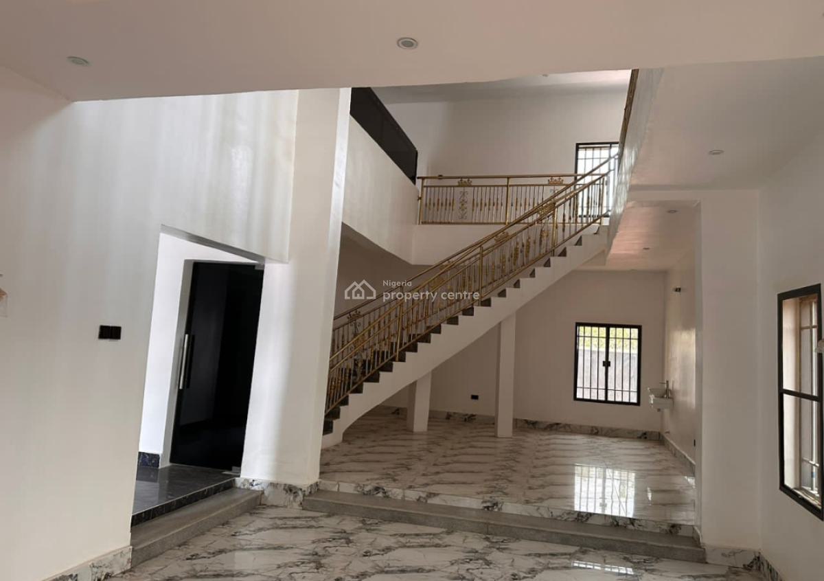 5 Bedrooms Detached Duplex with Bq, Lugbe District, Abuja, Detached Duplex for Sale