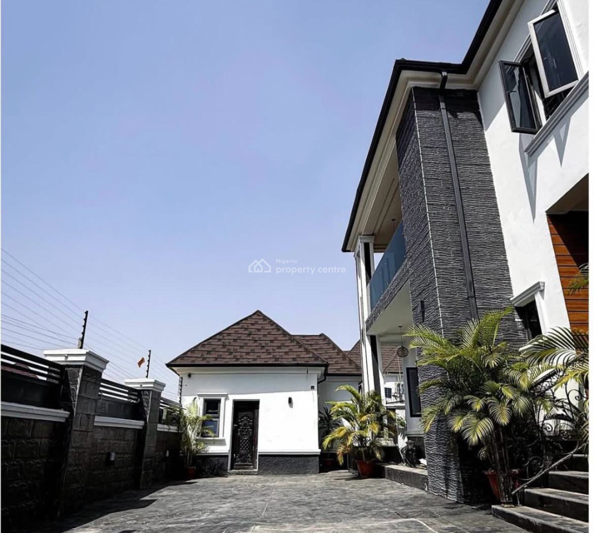 4 Bedrooms Detached Duplex with Bq, Lugbe District, Abuja, Detached Duplex for Sale