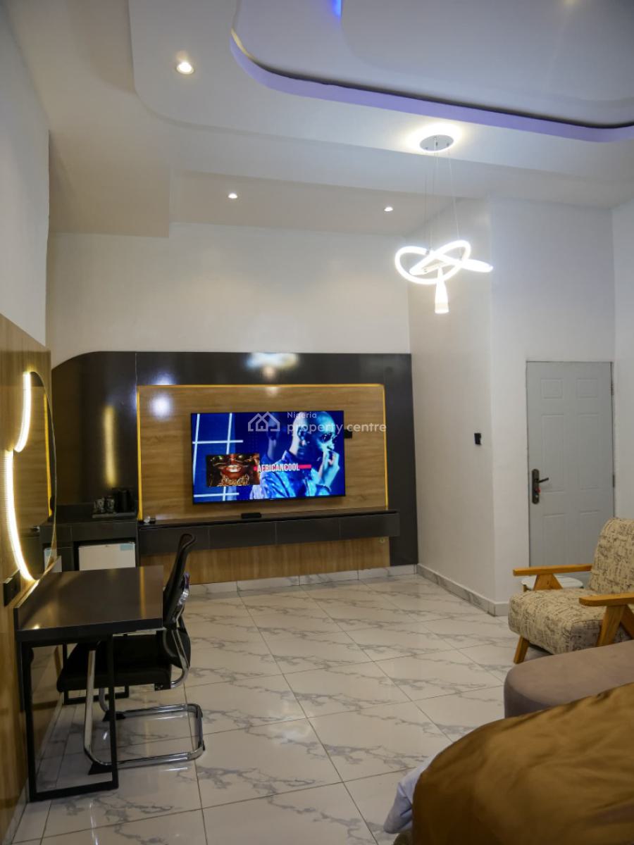 7 Bedrooms Self Compound with Gym & Snooker, Ajao Estate, Airport Road, Isolo, Lagos, Flat / Apartment Short Let