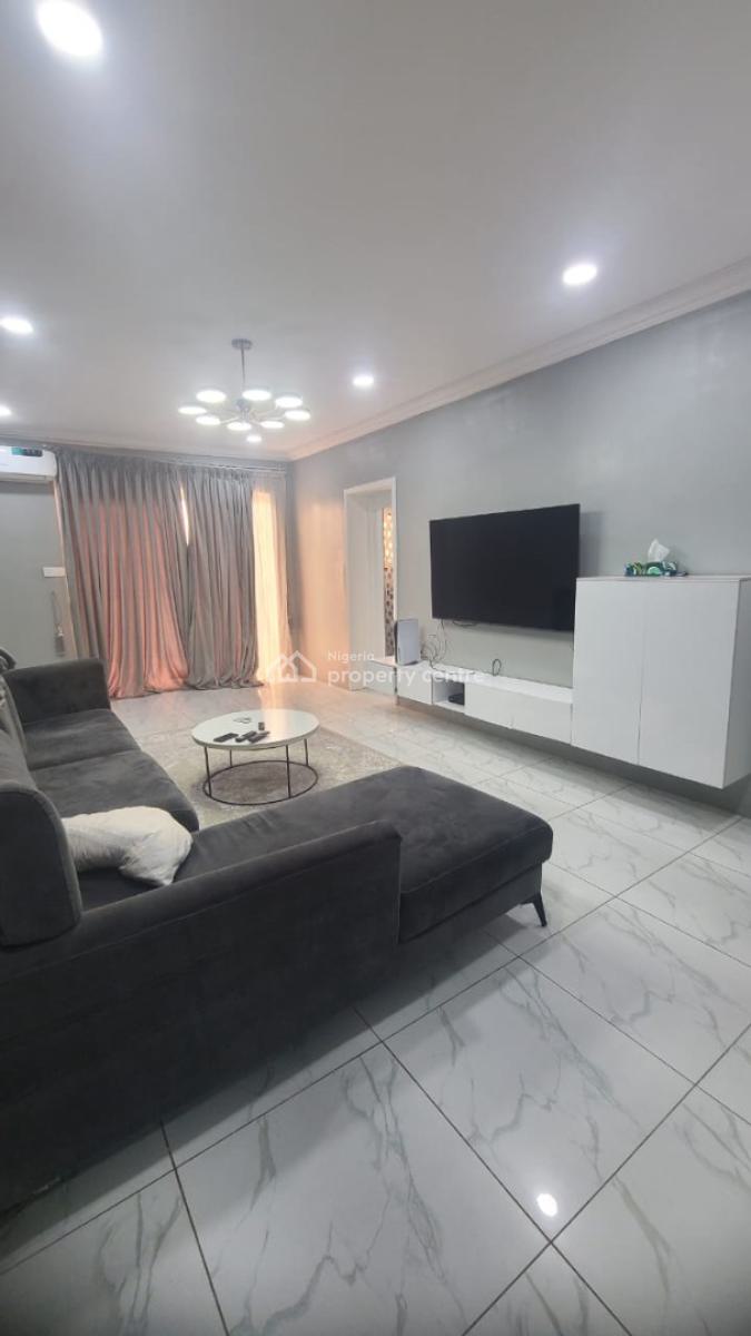 Fully Service Unfurnished Spacious 3 Bedroom Apartment +24 Hours Light, Pinnock Beach Estate, Osapa, Lekki, Lagos, Flat / Apartment for Rent