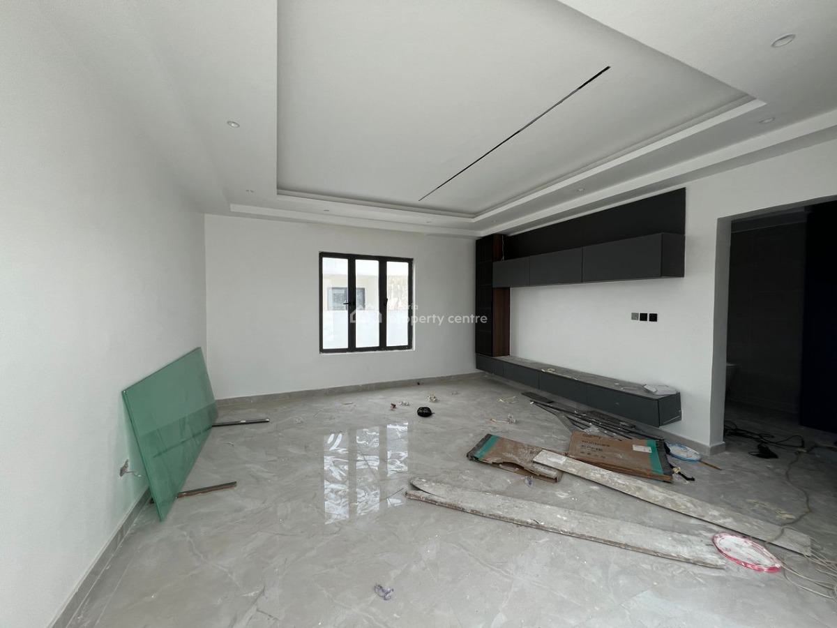 5 Bedroom Detached Duplex with 1 Bedroom, Royal Garden, Lekki, Lagos, Detached Duplex for Sale