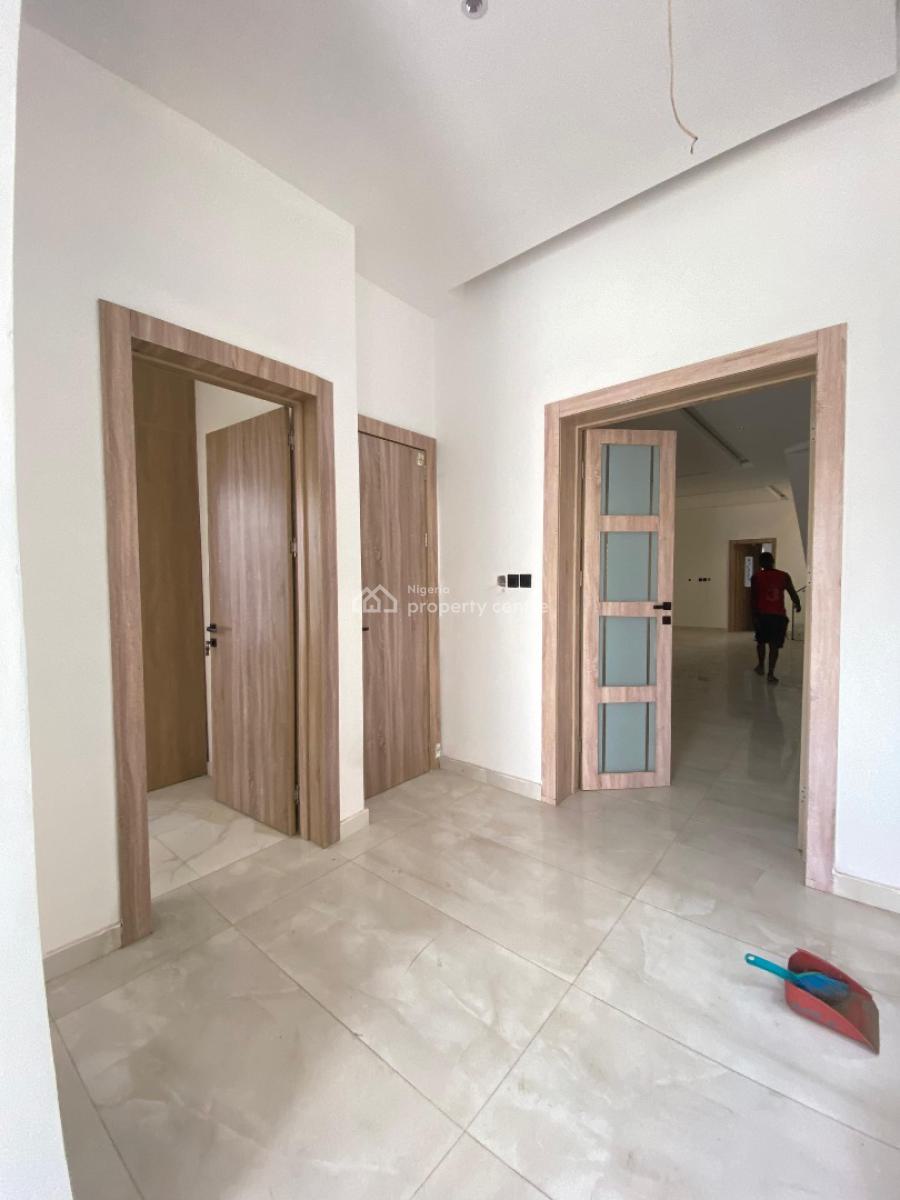 5 Bedroom Fully Detached Duplex with a Room Bq, Osapa, Lekki, Lagos, Detached Duplex for Sale