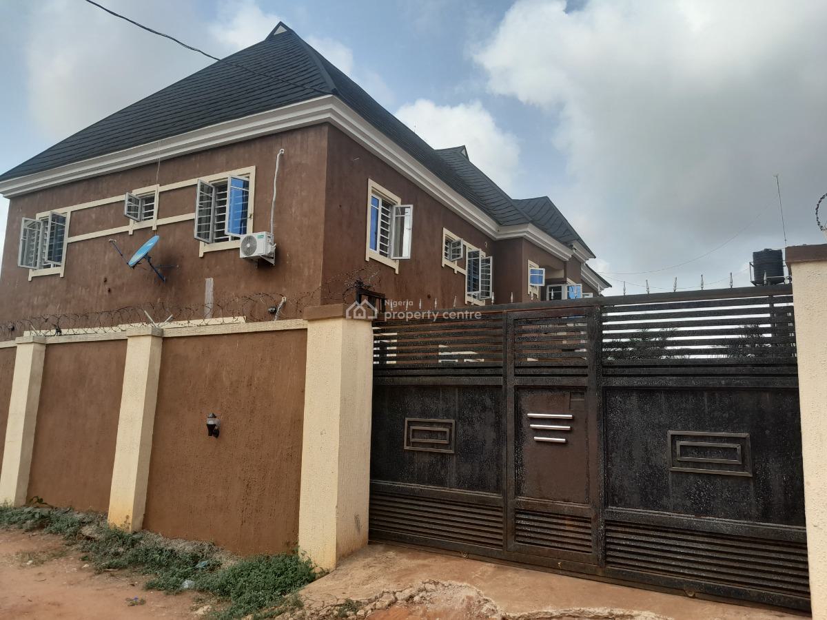 Luxury 4 Flats of 3 & 2 Bedrooms Each on 100ft By 100ft Land, Ofumwegbe Community, Aruogba, Off Airport Road, Benin, Oredo, Edo, House for Sale