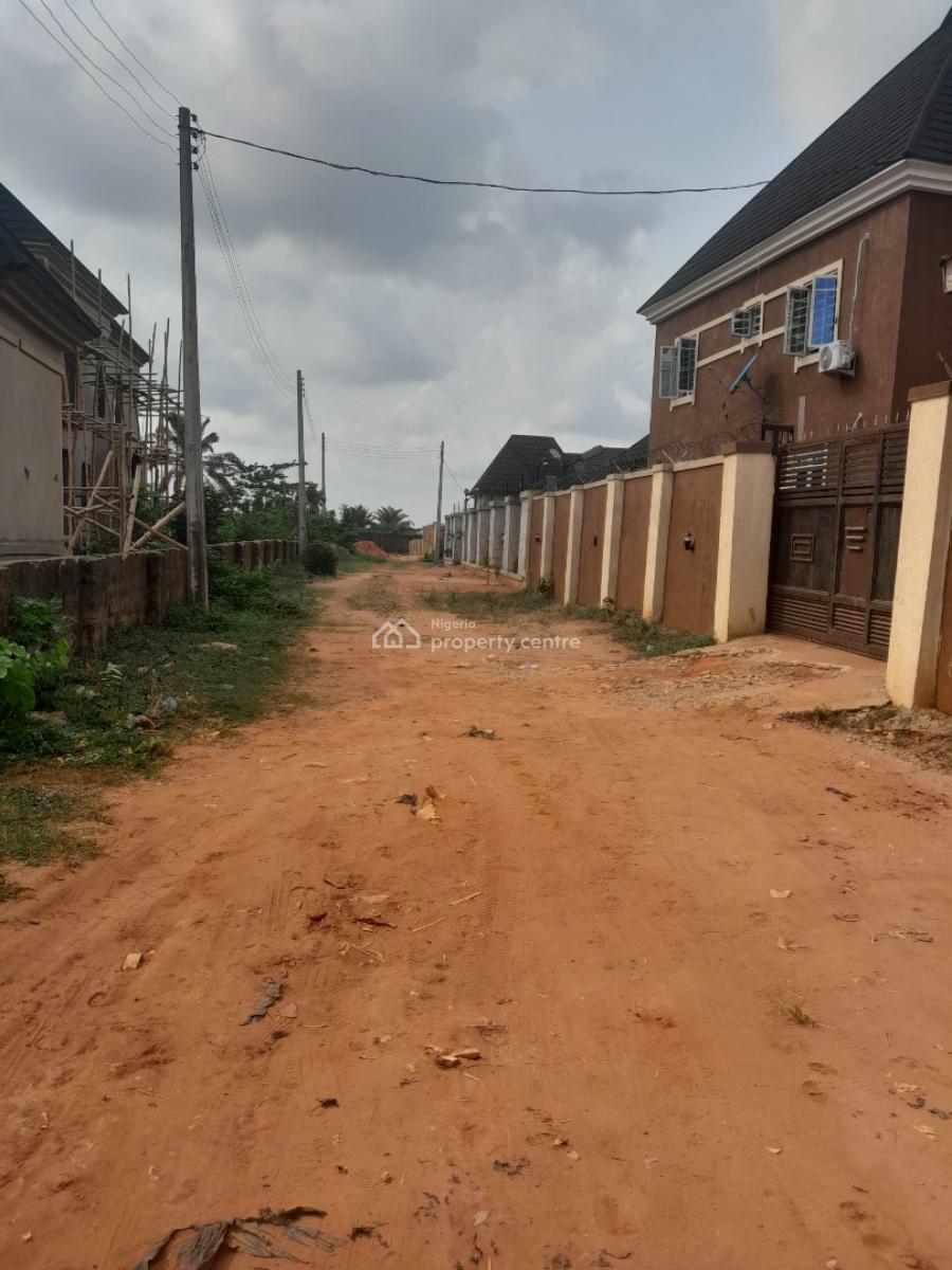 Luxury 4 Flats of 3 & 2 Bedrooms Each on 100ft By 100ft Land, Ofumwegbe Community, Aruogba, Off Airport Road, Benin, Oredo, Edo, House for Sale
