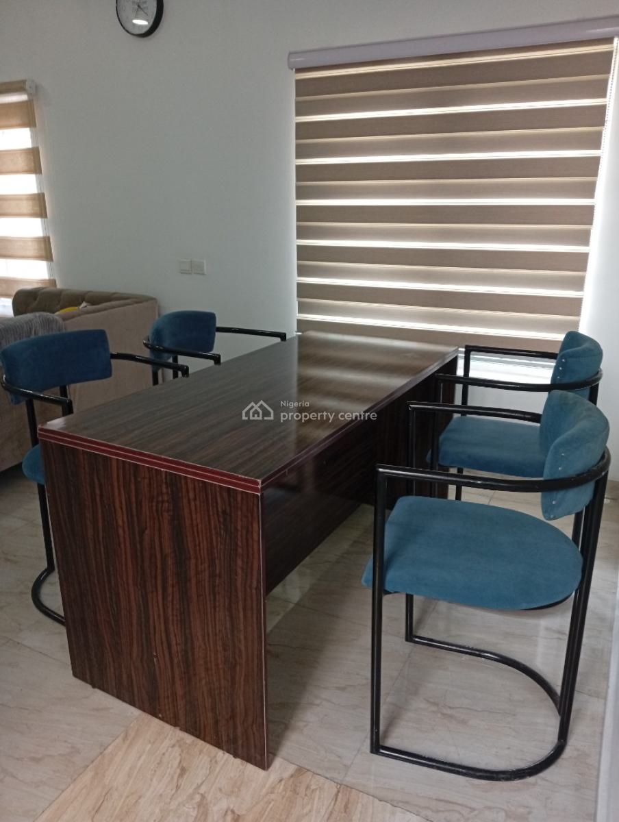 Cozy 2 Bedroom Apartment., Kings Distinction, Chevy View, Chevron, Lekki, Lagos, Flat / Apartment Short Let