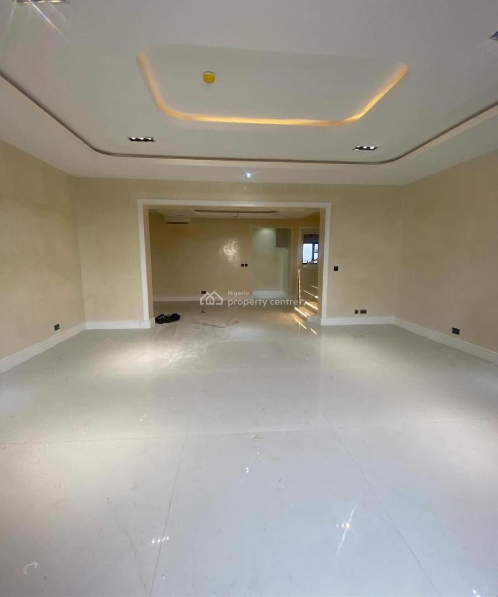 Serviced 4 Bedrooms Maisonette with Swimming Pool, Ikoyi, Lagos, House for Sale