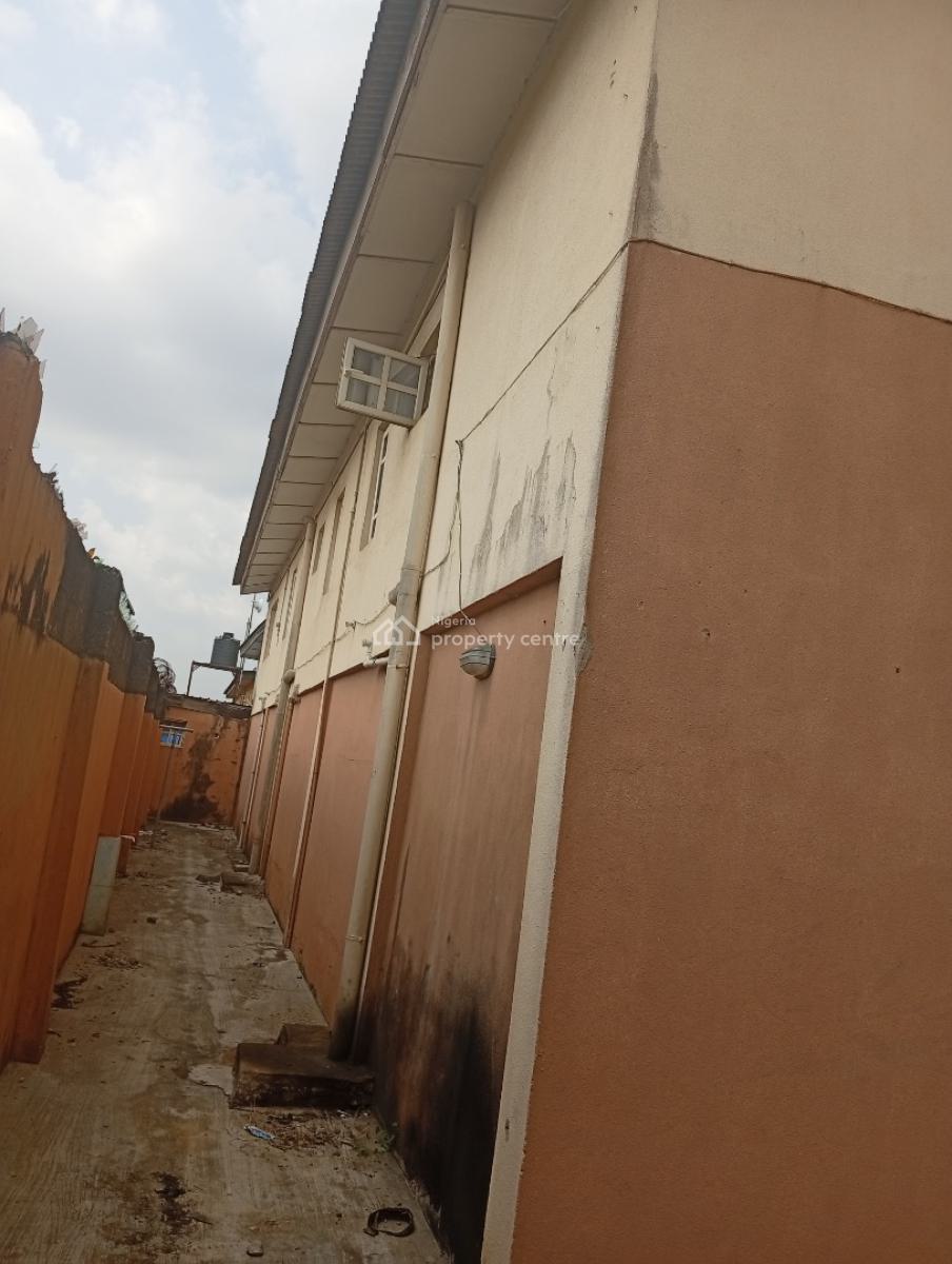 Warehouse, Along Shasha Road, Shasha, Alimosho, Lagos, Warehouse for Sale