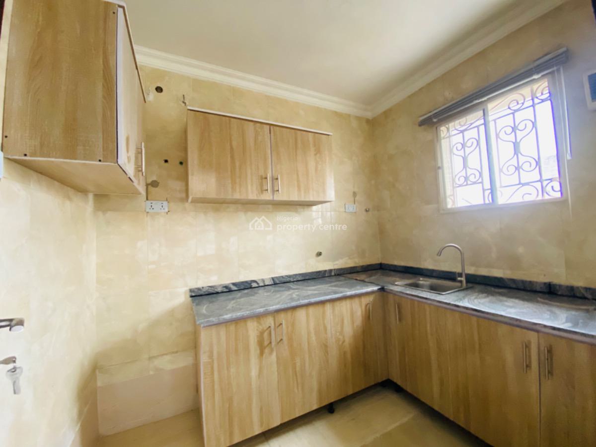 Very Spacious and Clean Self Contain, Off Admiralty Way, Lekki Phase 1, Lekki, Lagos, Self Contain (single Rooms) for Rent