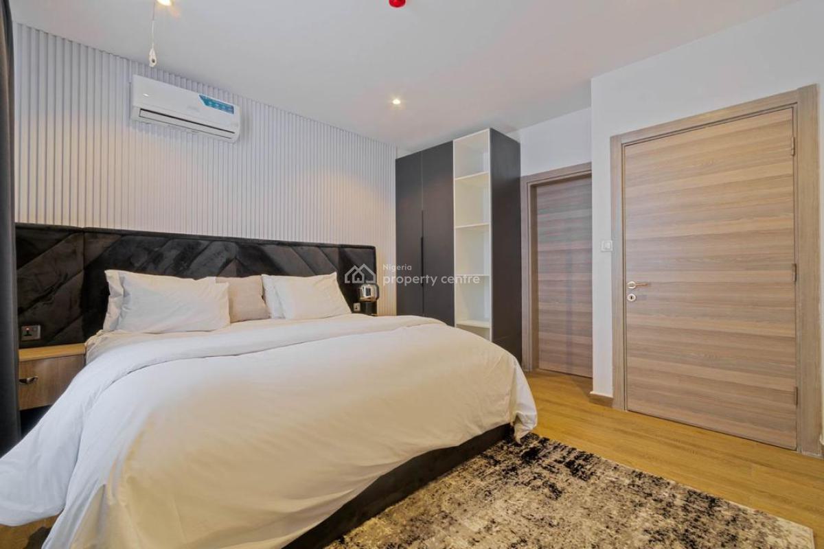 Book This Beautiful  & Cozy 🥰 Luxurious 2 Bedroom Apartment, Akin Leigh Crescent, Lekki Phase 1, Lekki, Lagos, Flat / Apartment Short Let