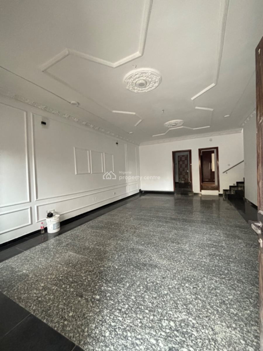 Spacious 3 Bedroom Semi Duplex (commercial Use), Lekki Phase 1, Lekki, Lagos, Semi-detached Duplex for Rent