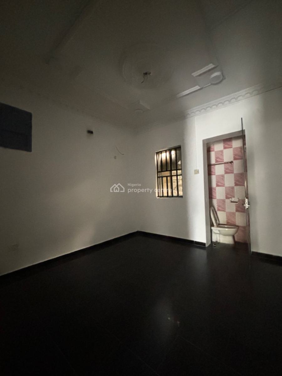 Spacious 3 Bedroom Semi Duplex (commercial Use), Lekki Phase 1, Lekki, Lagos, Semi-detached Duplex for Rent