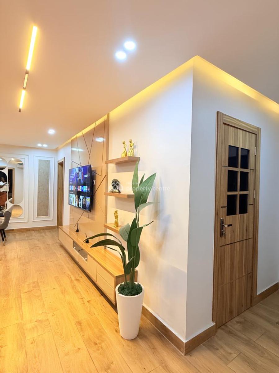 2 Bedrooms Flat, Lekki Phase 1, Lekki, Lagos, Flat / Apartment Short Let