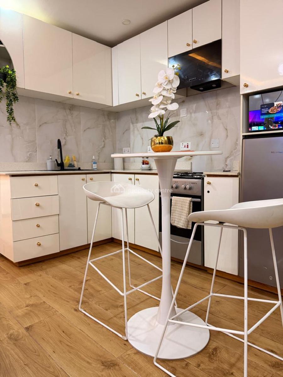 2 Bedrooms Flat, Lekki Phase 1, Lekki, Lagos, Flat / Apartment Short Let