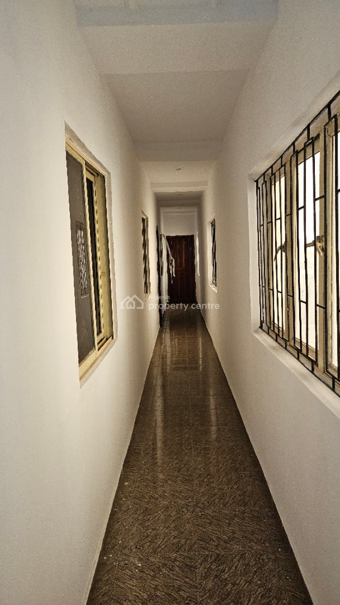 Spacious Ensuite 4-bedroom Flat Upstairs in a Secure Estate, Kusenla Road, Ikate Elegushi, Lekki, Lagos, Flat / Apartment for Rent